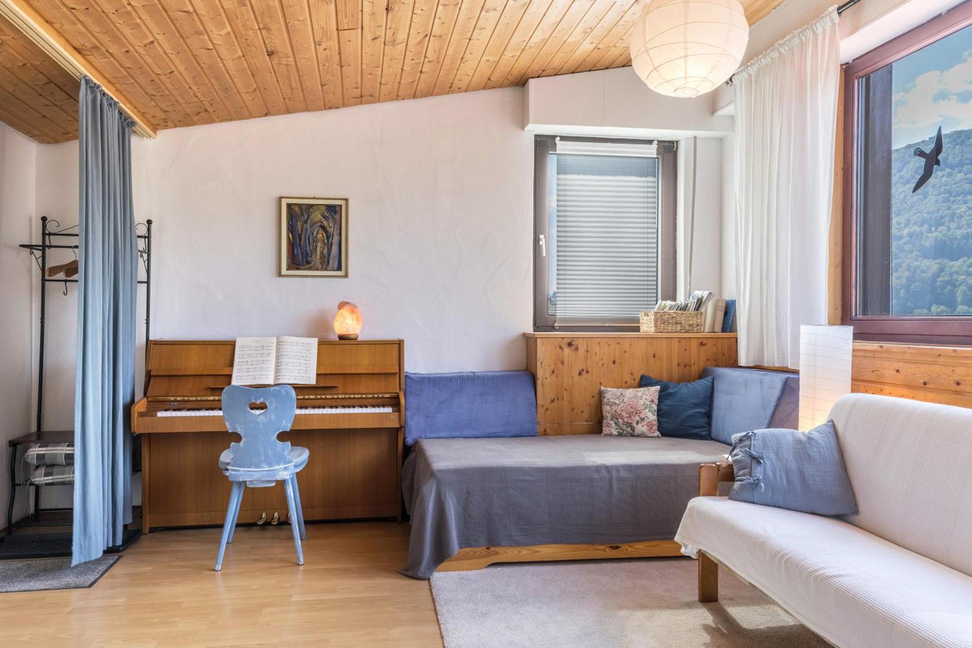 Ferienwohnung Am Samuelstein Bad Urach Eksteriør bilde