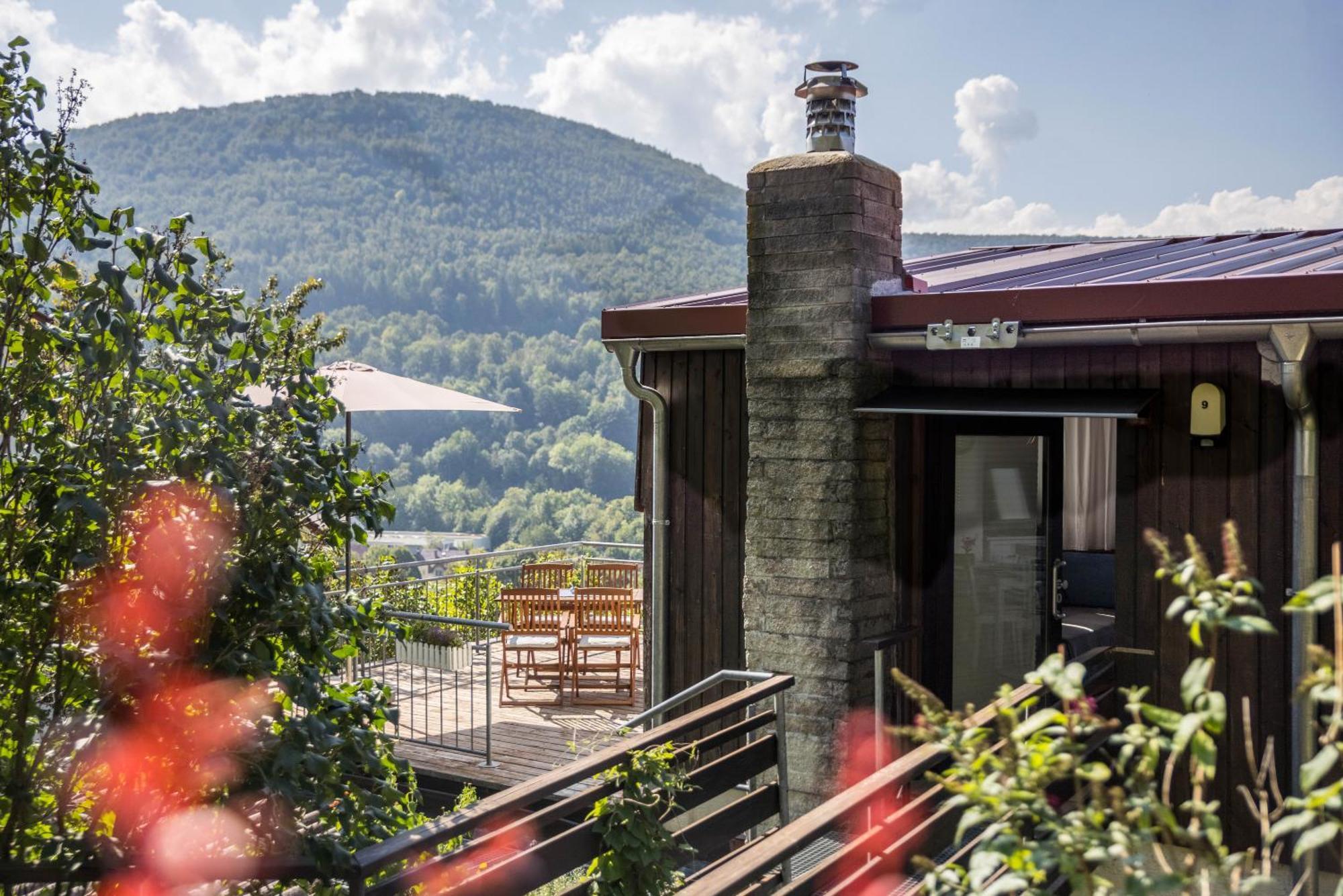Ferienwohnung Am Samuelstein Bad Urach Eksteriør bilde